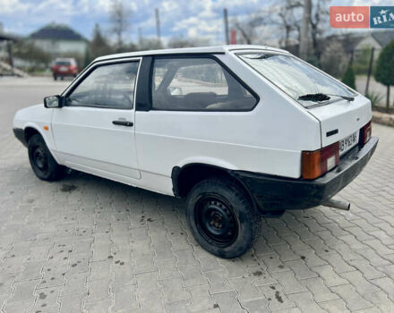 Белый ВАЗ 2108, объемом двигателя 1.5 л и пробегом 168 тыс. км за 1200 $, фото 5 на Automoto.ua