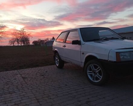 Белый ВАЗ 2108, объемом двигателя 1.3 л и пробегом 444 тыс. км за 355 $, фото 1 на Automoto.ua