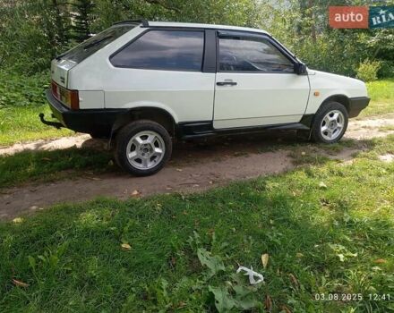 Білий ВАЗ 2108, об'ємом двигуна 1.5 л та пробігом 300 тис. км за 850 $, фото 11 на Automoto.ua