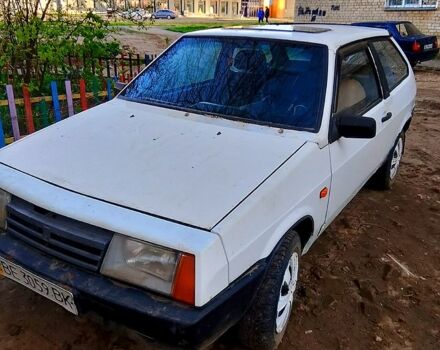 Белый ВАЗ 2108, объемом двигателя 1.3 л и пробегом 300 тыс. км за 650 $, фото 5 на Automoto.ua