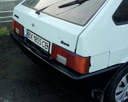 Белый ВАЗ 2108, объемом двигателя 1.29 л и пробегом 300 тыс. км за 550 $, фото 2 на Automoto.ua