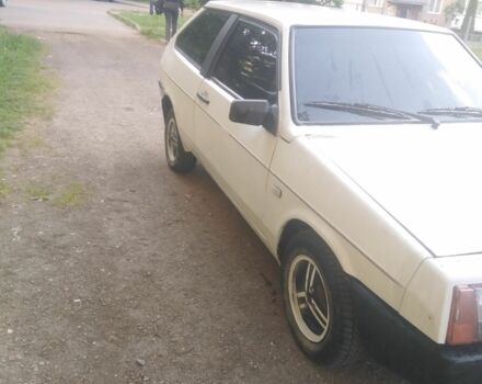 Белый ВАЗ 2108, объемом двигателя 1.3 л и пробегом 80 тыс. км за 749 $, фото 2 на Automoto.ua