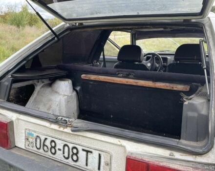 Белый ВАЗ 2108, объемом двигателя 1.3 л и пробегом 250 тыс. км за 400 $, фото 2 на Automoto.ua