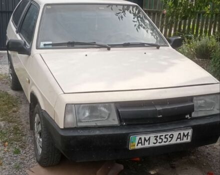 ВАЗ 2108 1989 в Новорад-Волынском на Automoto.ua Белый ВАЗ 2108, объемом двигателя 0 л и пробегом 65 тыс. км за 750 $, фото 1 на Automoto.ua