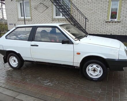 Белый ВАЗ 2108, объемом двигателя 1.5 л и пробегом 180 тыс. км за 800 $, фото 4 на Automoto.ua