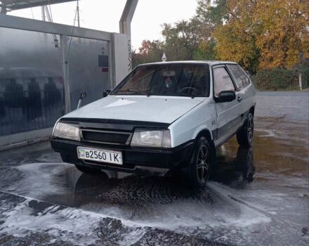 Белый ВАЗ 2108, объемом двигателя 1.5 л и пробегом 380 тыс. км за 800 $, фото 2 на Automoto.ua