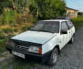 Белый ВАЗ 2108, объемом двигателя 1.5 л и пробегом 200 тыс. км за 500 $, фото 1 на Automoto.ua
