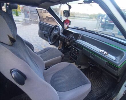 Белый ВАЗ 2108, объемом двигателя 1.5 л и пробегом 380 тыс. км за 800 $, фото 6 на Automoto.ua