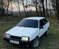 Белый ВАЗ 2108, объемом двигателя 1.5 л и пробегом 150 тыс. км за 1000 $, фото 1 на Automoto.ua