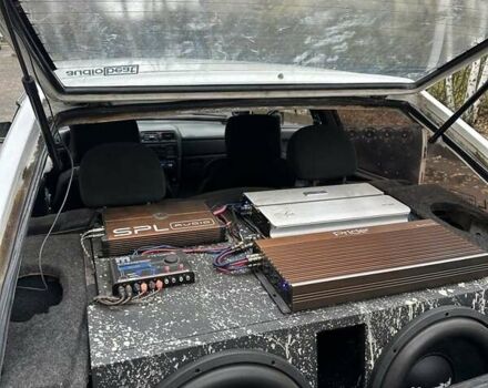 Білий ВАЗ 2108, об'ємом двигуна 1.6 л та пробігом 200 тис. км за 2500 $, фото 11 на Automoto.ua