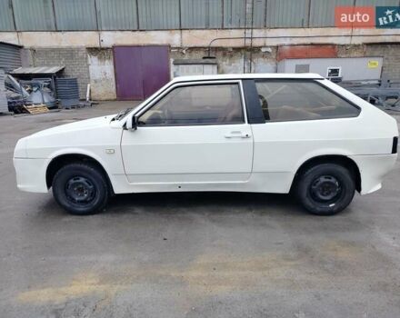 Белый ВАЗ 2108, объемом двигателя 1.29 л и пробегом 328 тыс. км за 1500 $, фото 5 на Automoto.ua