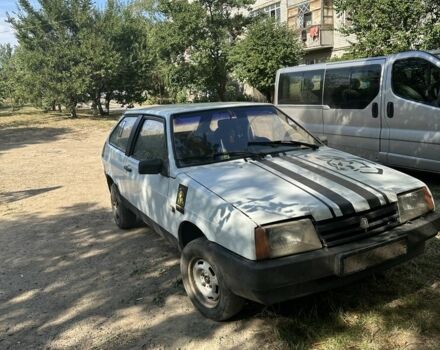 Белый ВАЗ 2108, объемом двигателя 1.5 л и пробегом 200 тыс. км за 436 $, фото 2 на Automoto.ua