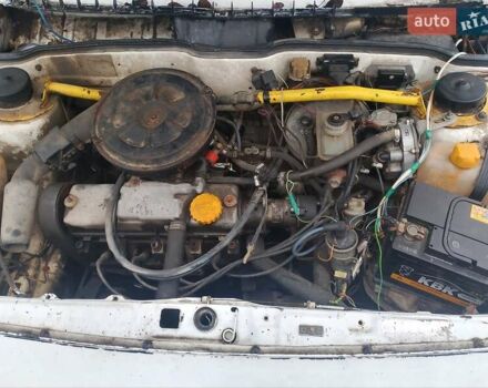 Белый ВАЗ 2108, объемом двигателя 1.1 л и пробегом 175 тыс. км за 600 $, фото 3 на Automoto.ua