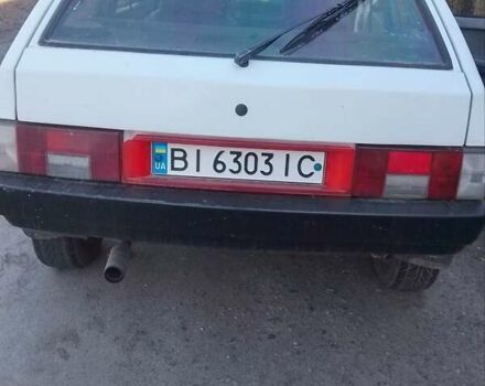 Белый ВАЗ 2108, объемом двигателя 1.29 л и пробегом 740 тыс. км за 1400 $, фото 5 на Automoto.ua