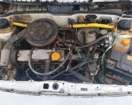 Белый ВАЗ 2108, объемом двигателя 1 л и пробегом 175 тыс. км за 600 $, фото 3 на Automoto.ua