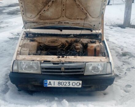 Белый ВАЗ 2108, объемом двигателя 1.3 л и пробегом 200 тыс. км за 400 $, фото 6 на Automoto.ua