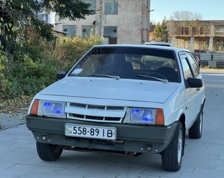 Белый ВАЗ 2108, объемом двигателя 1.5 л и пробегом 180 тыс. км за 750 $, фото 1 на Automoto.ua