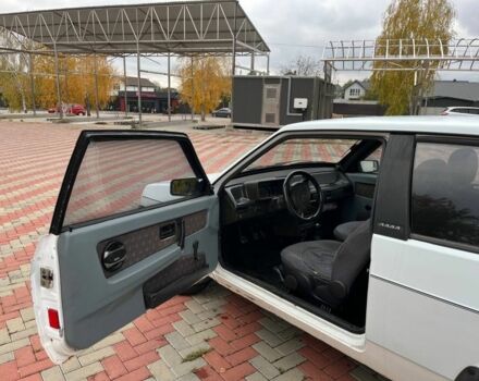 Белый ВАЗ 2108, объемом двигателя 1.5 л и пробегом 2 тыс. км за 1300 $, фото 4 на Automoto.ua