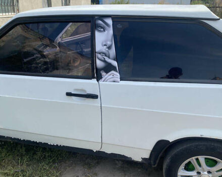 Белый ВАЗ 2108, объемом двигателя 1.5 л и пробегом 90 тыс. км за 850 $, фото 3 на Automoto.ua