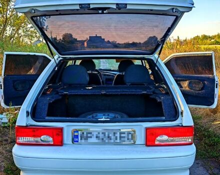 Белый ВАЗ 2108, объемом двигателя 1.5 л и пробегом 0 тыс. км за 1200 $, фото 5 на Automoto.ua