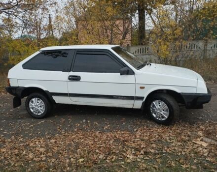 Белый ВАЗ 2108, объемом двигателя 1.5 л и пробегом 300 тыс. км за 1000 $, фото 2 на Automoto.ua