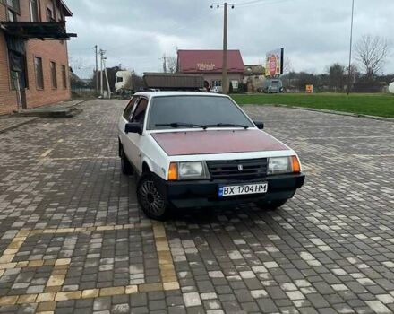 Белый ВАЗ 2108, объемом двигателя 1.29 л и пробегом 95 тыс. км за 950 $, фото 2 на Automoto.ua