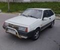 Белый ВАЗ 2108, объемом двигателя 1.29 л и пробегом 80 тыс. км за 500 $, фото 1 на Automoto.ua