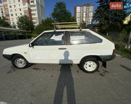 Белый ВАЗ 2108, объемом двигателя 1.3 л и пробегом 72 тыс. км за 950 $, фото 5 на Automoto.ua