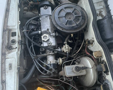 Белый ВАЗ 2108, объемом двигателя 1.3 л и пробегом 220 тыс. км за 930 $, фото 6 на Automoto.ua