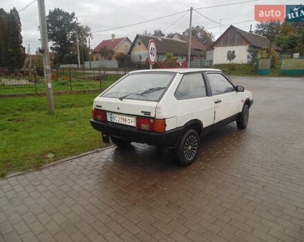 Белый ВАЗ 2108, объемом двигателя 1.3 л и пробегом 140 тыс. км за 600 $, фото 9 на Automoto.ua