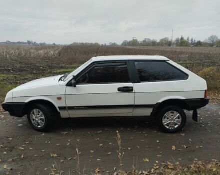 Белый ВАЗ 2108, объемом двигателя 1.5 л и пробегом 300 тыс. км за 1000 $, фото 6 на Automoto.ua