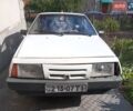 Белый ВАЗ 2108, объемом двигателя 1.1 л и пробегом 100 тыс. км за 400 $, фото 1 на Automoto.ua