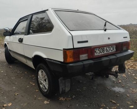 Белый ВАЗ 2108, объемом двигателя 1.5 л и пробегом 300 тыс. км за 1000 $, фото 5 на Automoto.ua