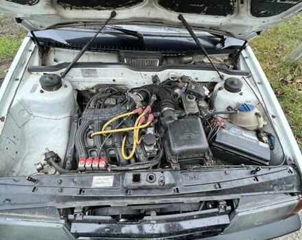 Белый ВАЗ 2108, объемом двигателя 1.3 л и пробегом 200 тыс. км за 1500 $, фото 3 на Automoto.ua