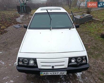 Белый ВАЗ 2108, объемом двигателя 1.1 л и пробегом 69 тыс. км за 1100 $, фото 5 на Automoto.ua