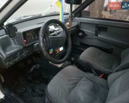 ВАЗ 2108 1991 у Запоріжжя на Automoto.ua Білий ВАЗ 2108, об'ємом двигуна 1.5 л та пробігом 138 тис. км за 1300 $, фото 5 на Automoto.ua