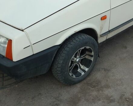 ВАЗ 2108 1991 в Макарове на Automoto.ua Белый ВАЗ 2108, объемом двигателя 1.1 л и пробегом 93 тыс. км за 1700 $, фото 7 на Automoto.ua