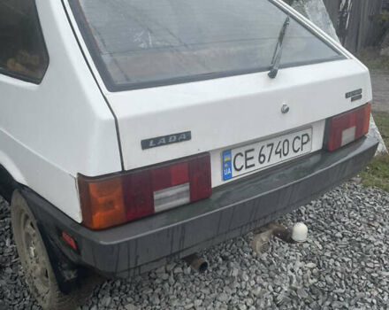 Белый ВАЗ 2108, объемом двигателя 1.3 л и пробегом 220 тыс. км за 930 $, фото 3 на Automoto.ua