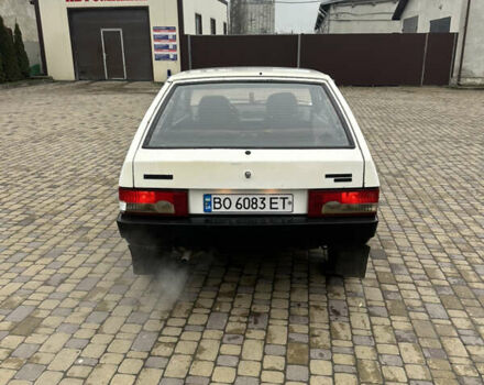 Белый ВАЗ 2108, объемом двигателя 1.29 л и пробегом 150 тыс. км за 700 $, фото 4 на Automoto.ua