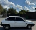 Белый ВАЗ 2108, объемом двигателя 1.5 л и пробегом 280 тыс. км за 1500 $, фото 3 на Automoto.ua