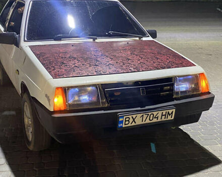 Белый ВАЗ 2108, объемом двигателя 1.5 л и пробегом 90 тыс. км за 850 $, фото 2 на Automoto.ua