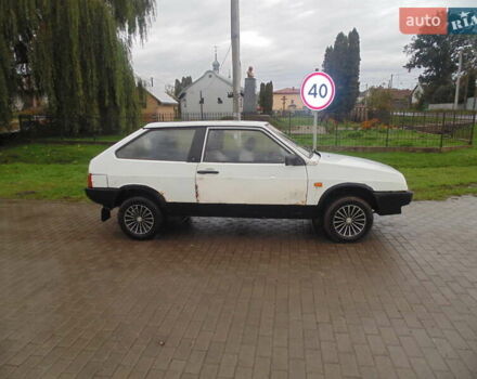 Белый ВАЗ 2108, объемом двигателя 1.3 л и пробегом 140 тыс. км за 600 $, фото 4 на Automoto.ua