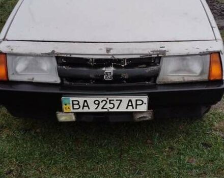 Белый ВАЗ 2108, объемом двигателя 1.5 л и пробегом 277 тыс. км за 710 $, фото 3 на Automoto.ua