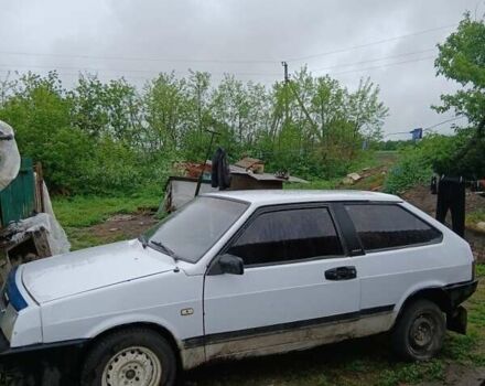 Белый ВАЗ 2108, объемом двигателя 1 л и пробегом 350 тыс. км за 700 $, фото 1 на Automoto.ua