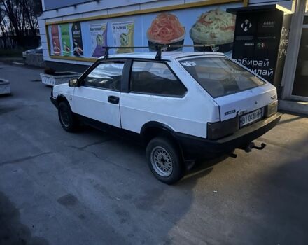 Белый ВАЗ 2108, объемом двигателя 1.3 л и пробегом 50 тыс. км за 800 $, фото 2 на Automoto.ua