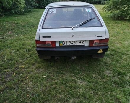 Белый ВАЗ 2108, объемом двигателя 1 л и пробегом 176 тыс. км за 470 $, фото 2 на Automoto.ua