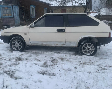 Белый ВАЗ 2108, объемом двигателя 1.1 л и пробегом 84 тыс. км за 383 $, фото 4 на Automoto.ua