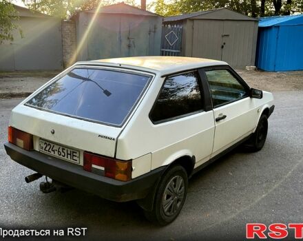 Белый ВАЗ 2108, объемом двигателя 1.5 л и пробегом 368 тыс. км за 799 $, фото 3 на Automoto.ua