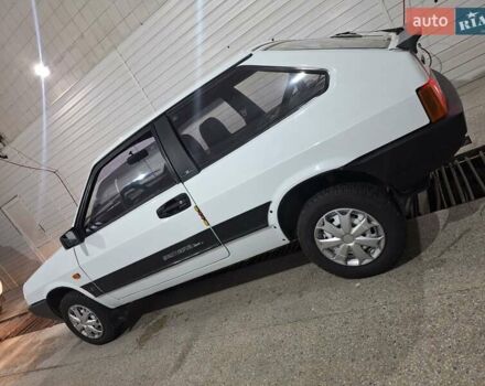 Белый ВАЗ 2108, объемом двигателя 1.3 л и пробегом 77 тыс. км за 1500 $, фото 4 на Automoto.ua