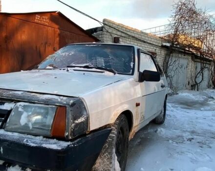 Белый ВАЗ 2108, объемом двигателя 1.3 л и пробегом 25 тыс. км за 398 $, фото 3 на Automoto.ua